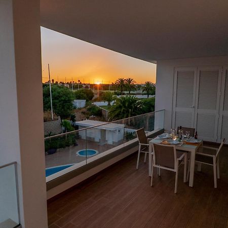 Sunset Condominium Lagos Bagian luar foto